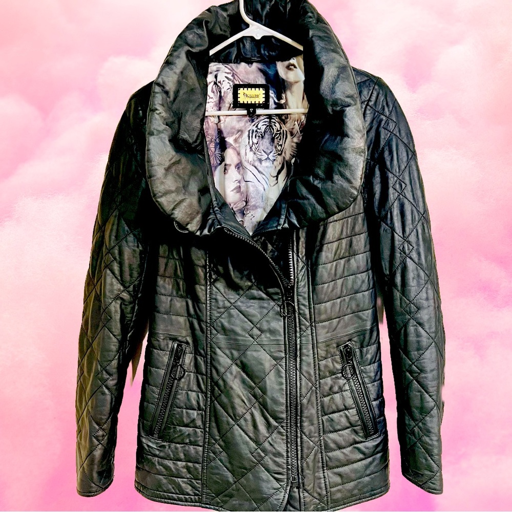 Super comfy Leather Puff neck jacket!